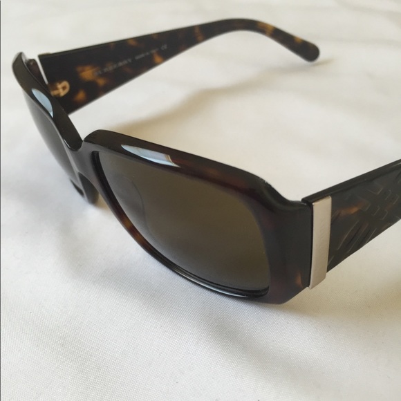 burberry sunglasses b4160